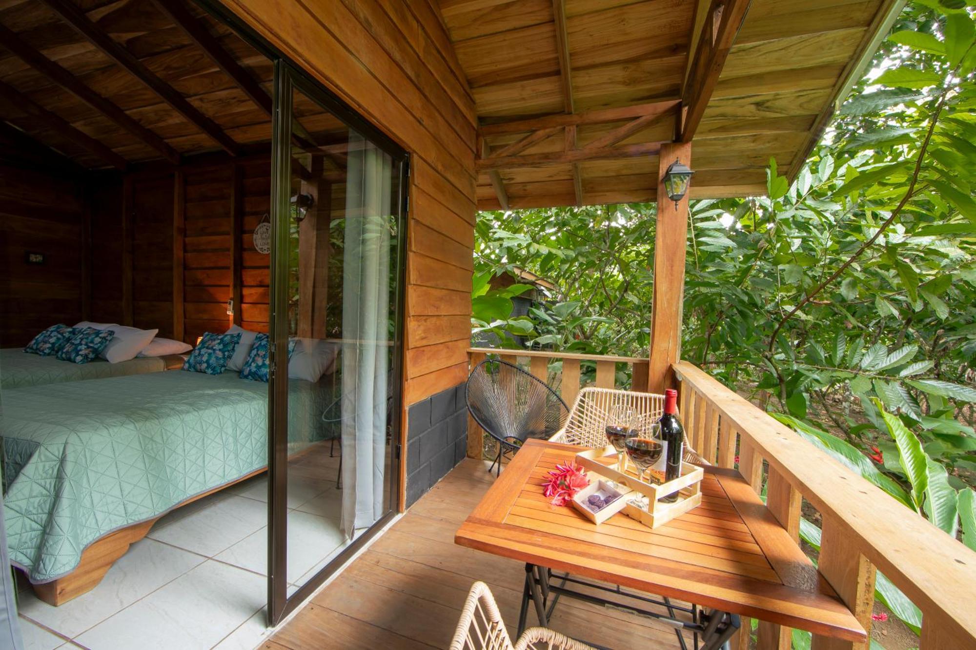 Eden Organic Farm & Bungalows La Fortuna Bagian luar foto